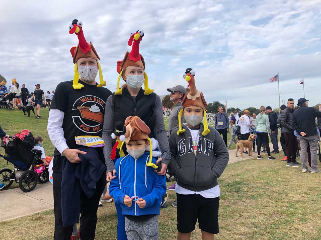 Runners gear up for Austin turkey trot as Thanksgiving tradition makes