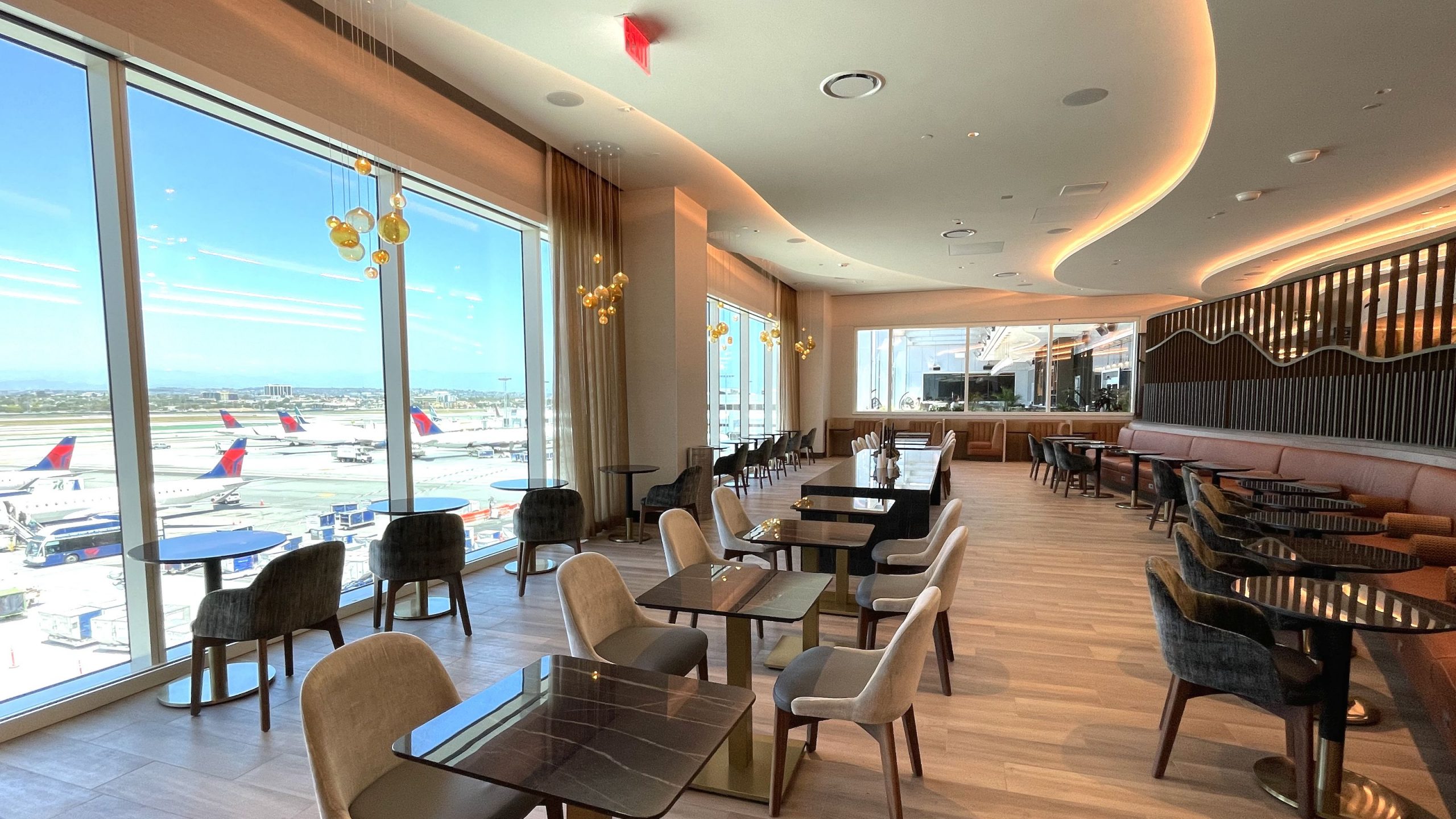 The Complete Guide To Delta Sky Club Lounges In 2022 Patabook News