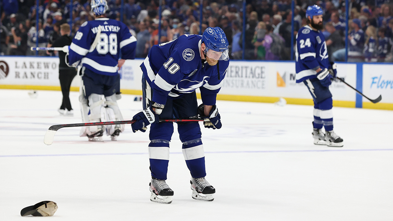 Lightning's Corey Perry loses chance at second Stanley Cup title for