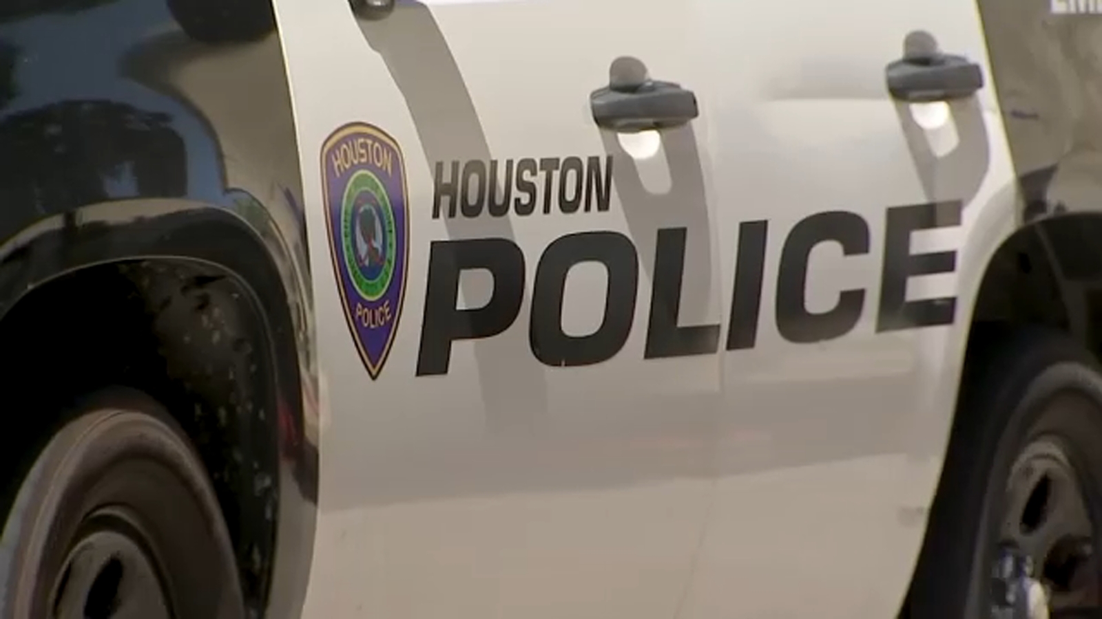 Houston crime: Drive-by shooting on Brewster Street leaves juvenile ...