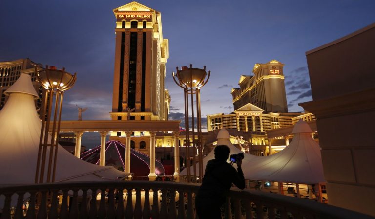 las vegas casino hotel deals