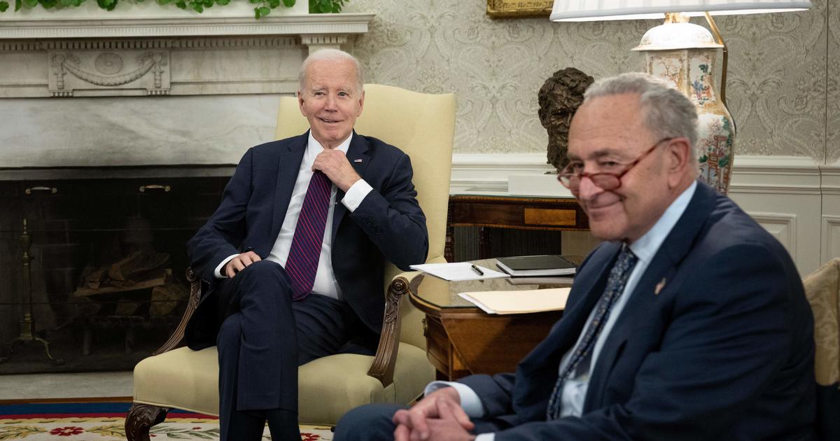 Biden and congressional leaders to meet as government shutdown deadline