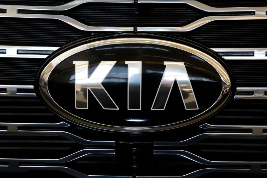 Kia recalls over 427,000 Telluride SUVs because they might roll away