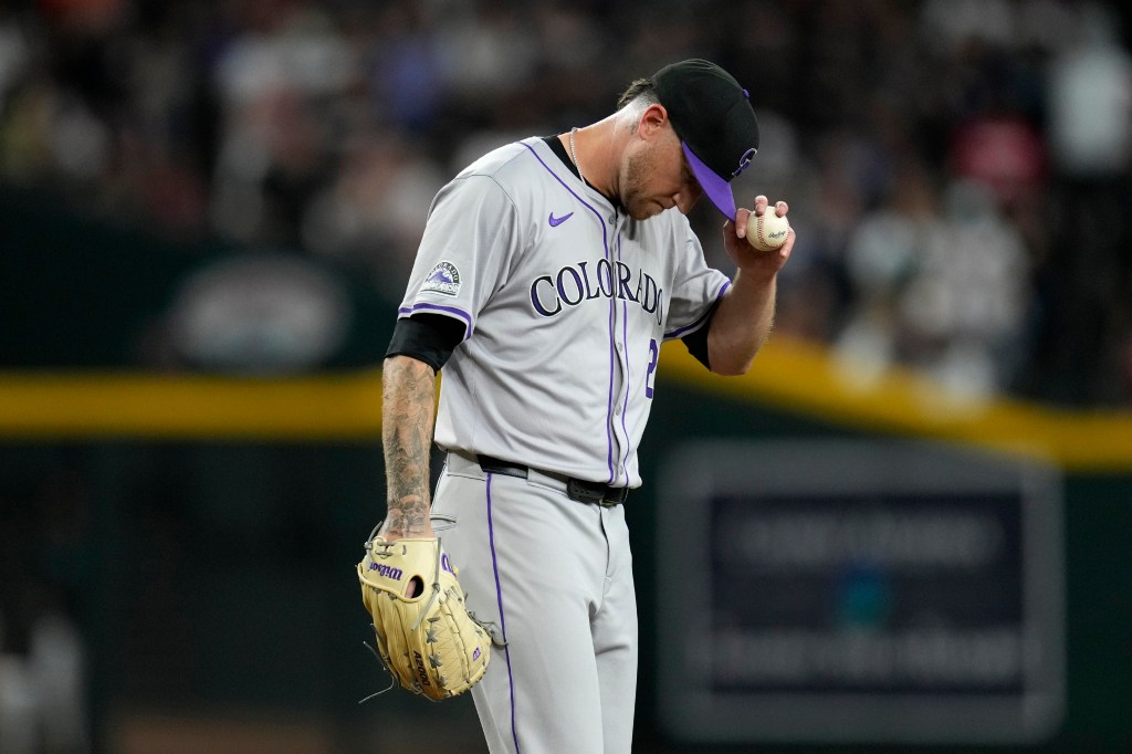 Rockies drubbed in historic fashion by Dbacks in opening night