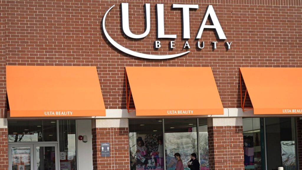 Ulta Beauty store in downtown Naperville closing, but popular jewelry