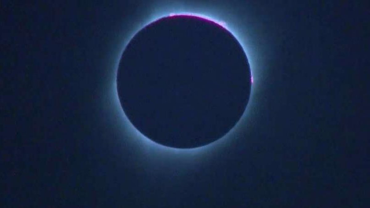 How to watch the 2024 solar eclipse live in Illinois NBC Chicago