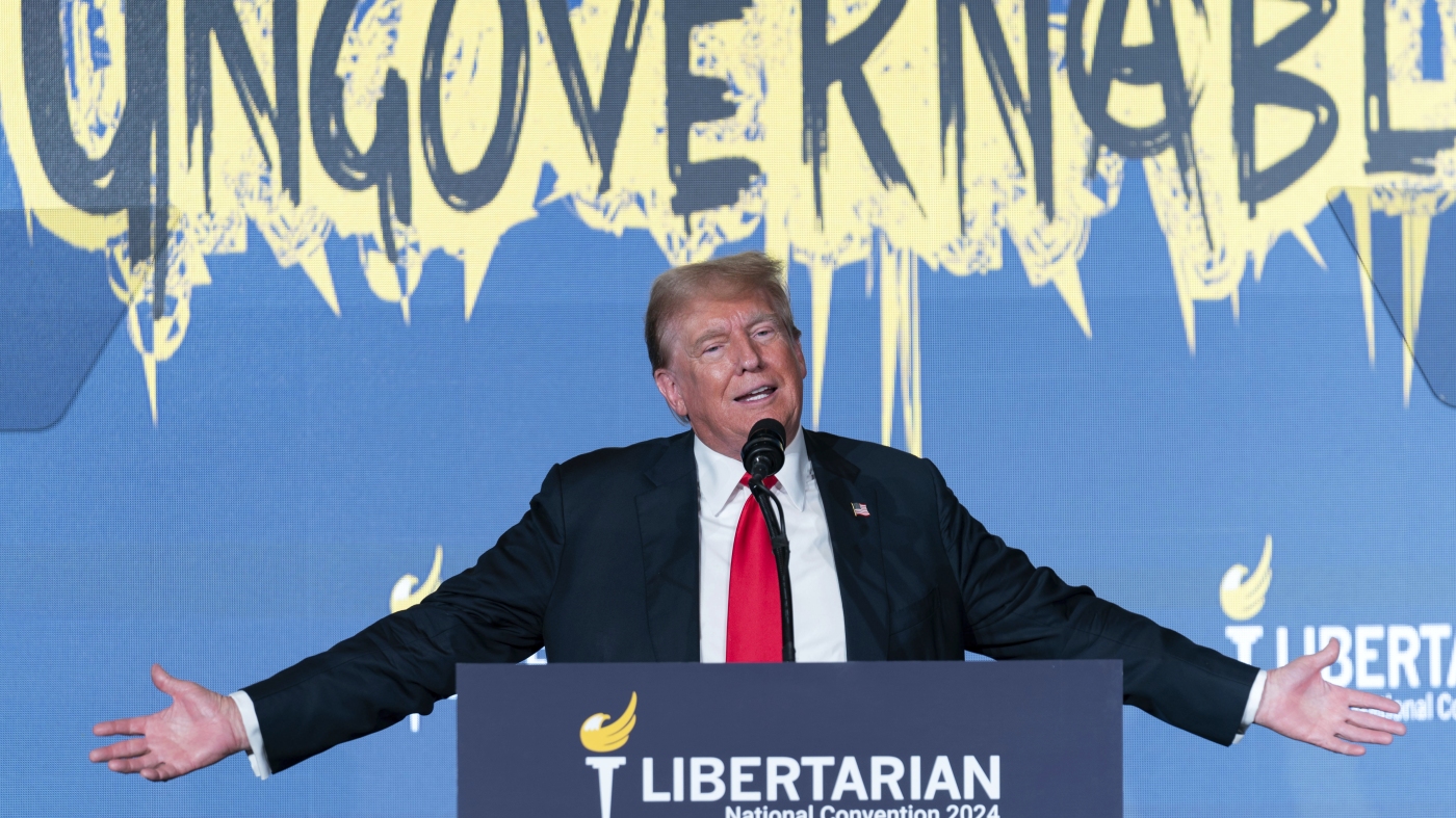 Trump confronts repeated booing during Libertarian convention speech