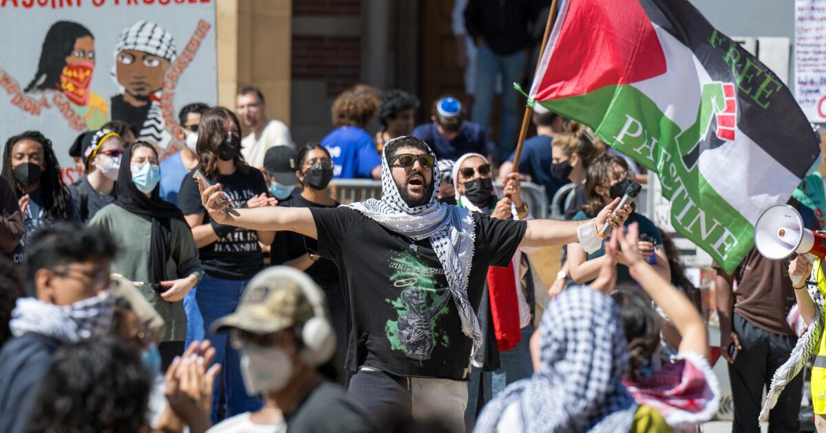 Three students sue UCLA, say protesters enforced 'Jew Exclusion Zone ...